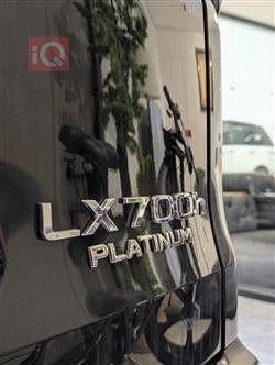 لێکزس LX